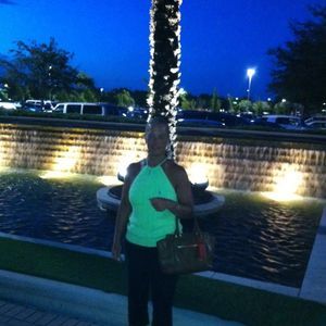 Meet your Posher, Lori